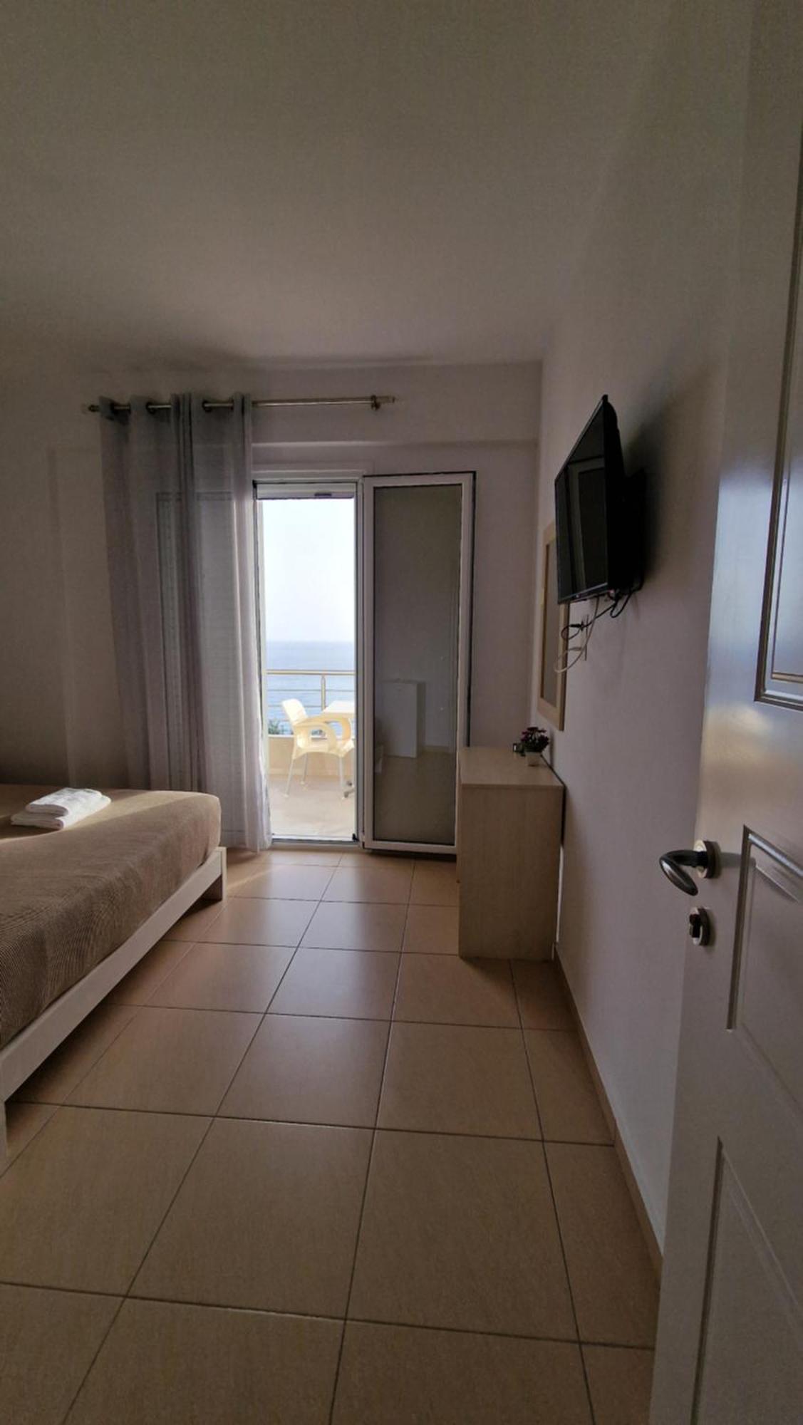 Horizon View * Himarë